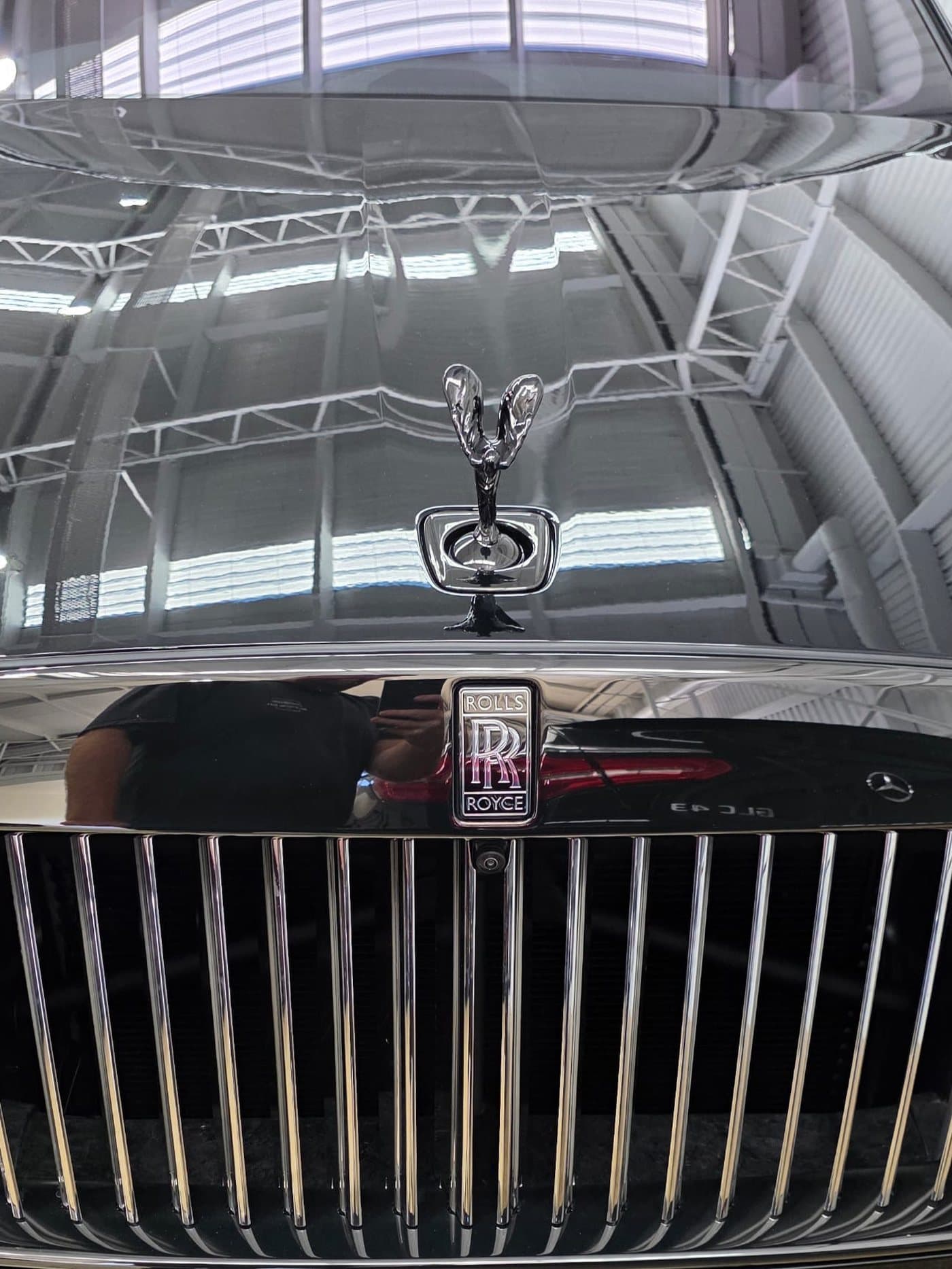 Rolls-Royce Spirit of Ecstasy and grille after ceramic coating